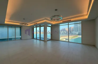 Apartment - 3 Bedrooms - 5 Bathrooms for rent in Gewan Island - The Pearl Island - Doha