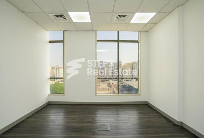 936818 - Property Main Image