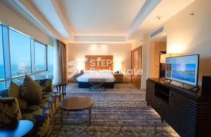 Apartment - Studio - 1 Bathroom for rent in West Bay Tower - West Bay - West Bay - Doha