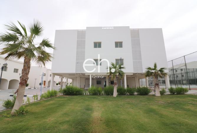 964604 - Property Image 2