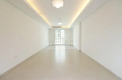 Apartment - 1 Bedroom - 2 Bathrooms for rent in Viva West - Viva Bahriyah - The Pearl Island - Doha