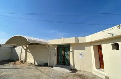 Villa - 5 Bedrooms - 3 Bathrooms for sale in Old Airport Road - Old Airport Road - Doha