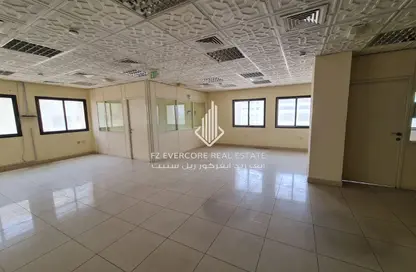 مساحات مكتبية - استوديو - 2 حمامات للايجار في برج آل ثاني التجاري - مشيرب - مشيرب - الدوحة