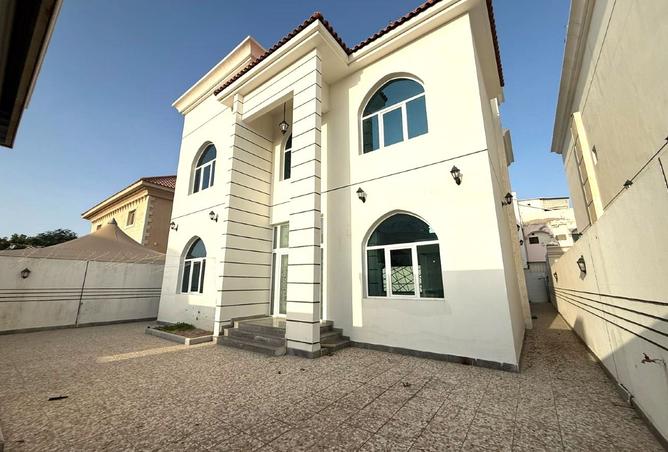 1005837 - Property Main Image