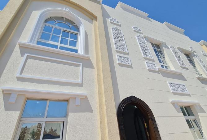 981460 - Property Image 2