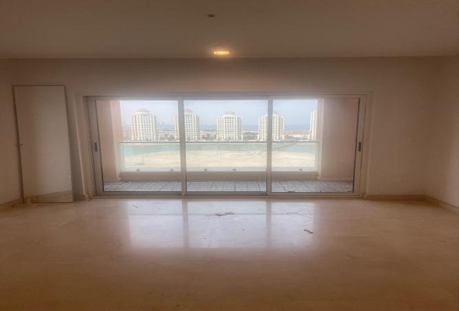 992089 - Property Image 2