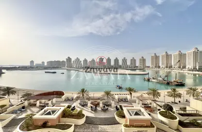 Apartment - 2 Bedrooms - 4 Bathrooms for rent in Viva West - Viva Bahriyah - The Pearl Island - Doha