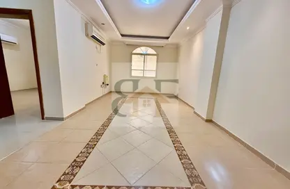 Apartment - 2 Bedrooms - 2 Bathrooms for rent in Al Sadd Road - Al Sadd - Doha