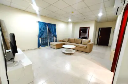 Apartment - 2 Bedrooms - 2 Bathrooms for rent in Al Sadd Road - Al Sadd - Doha