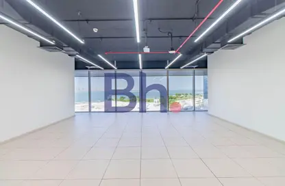 Office Space - Studio - 7 Bathrooms for rent in West Bay Tower - West Bay - West Bay - Doha