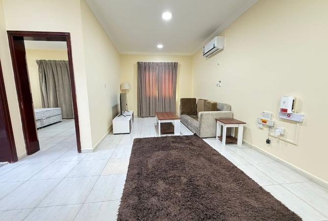 1000214 - Property Image 2