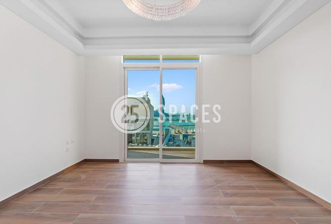 954170 - Property Image 3