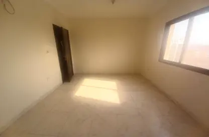 شقة - 2 غرف نوم - 2 حمامات للايجار في منتزه 7 - المنتزه - الدوحة