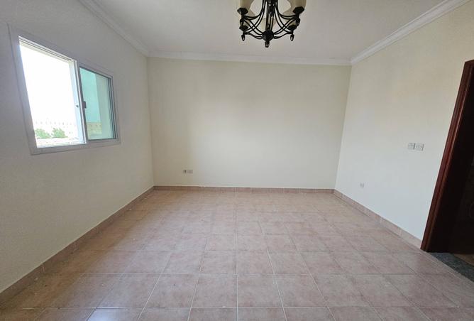 953562 - Property Image 3