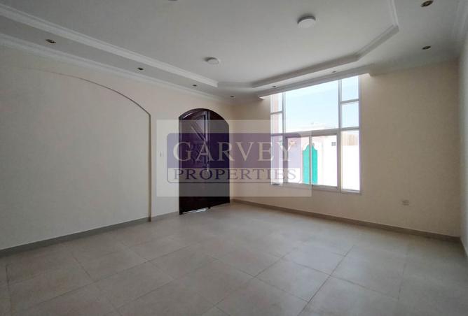 957674 - صورة العقار 2