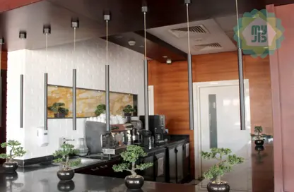 Retail - Studio - 2 Bathrooms for rent in Concord Business Center - Al Rawabi Street - Al Muntazah - Doha