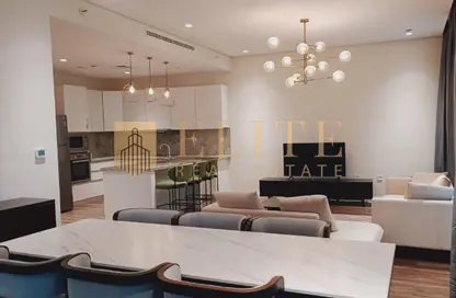 شقة - 2 غرف نوم - 3 حمامات للايجار في حدائق فلورستا - حدائق فلورستا - جزيرة اللؤلؤة - الدوحة