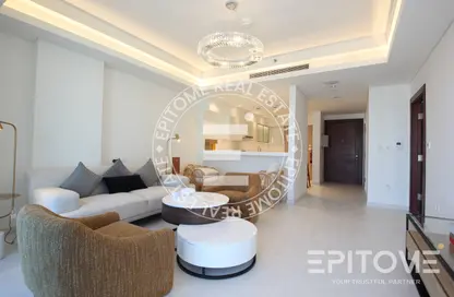 Apartment - 1 Bedroom - 2 Bathrooms for rent in Gewan Island - The Pearl Island - Doha