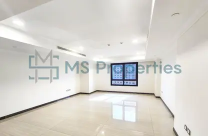 Apartment - 2 Bedrooms - 2 Bathrooms for rent in East Porto Drive - Porto Arabia - The Pearl Island - Doha Apartment - 2 Bedrooms - 2 Bathrooms for rent in East Porto Drive - Porto Arabia - The Pearl Island - Doha