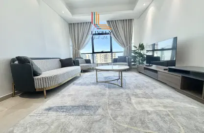 Apartment - 2 Bedrooms - 2 Bathrooms for rent in Marina Tower 21 - Marina District - Lusail
