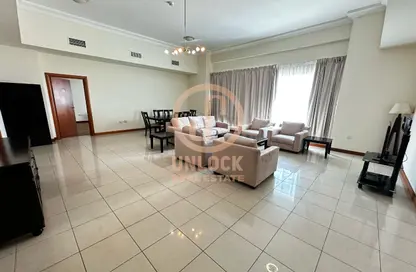 Apartment - 2 Bedrooms - 3 Bathrooms for rent in Zubara Tower - West Bay - West Bay - Doha