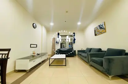Apartment - 1 Bedroom - 1 Bathroom for rent in Al Sadd Road - Al Sadd - Doha Apartment - 1 Bedroom - 1 Bathroom for rent in Al Sadd Road - Al Sadd - Doha