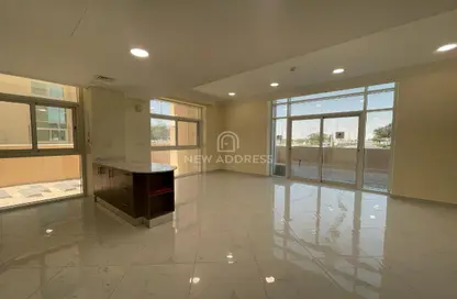 Duplex - 2 Bedrooms - 3 Bathrooms for rent in Lusail City - Lusail