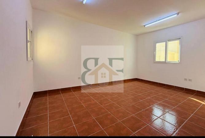 994269 - Property Image 2