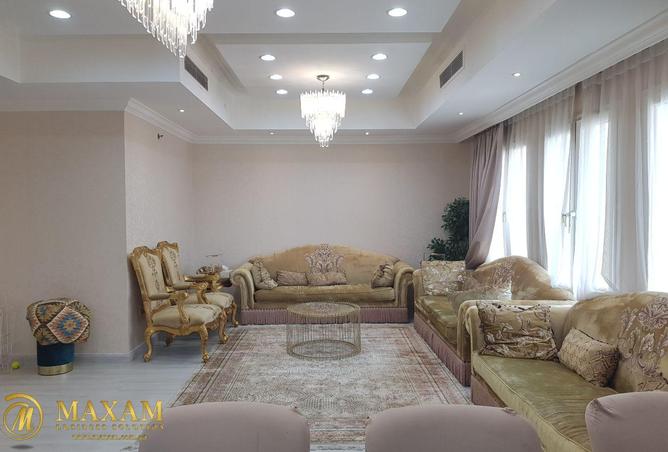 922171 - Property Image 3