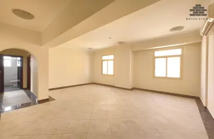Apartment - 2 Bedrooms - 2 Bathrooms for rent in Al Mansoura - Al Mansoura - Doha