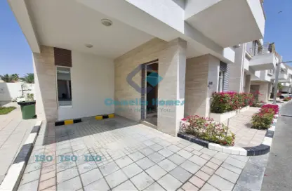 مجمع سكني - 3 غرف نوم - 4 حمامات للايجار في شارع الدانة - مريخ - المريخ - الدوحة