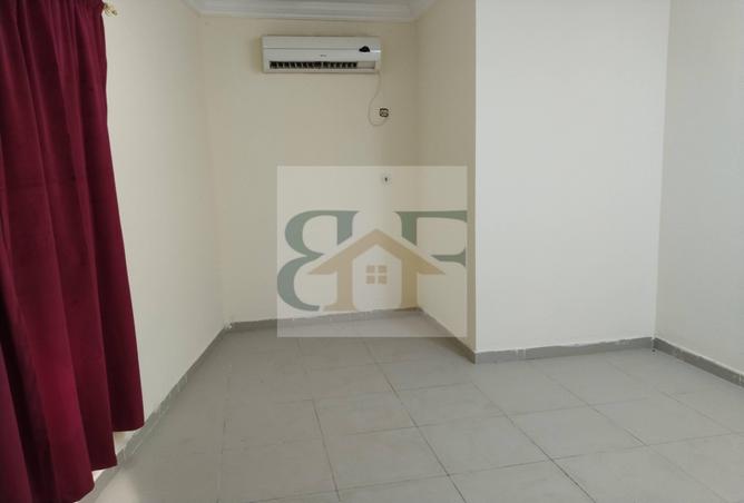 953964 - Property Image 2