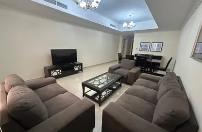 Apartment - 2 Bedrooms - 3 Bathrooms for rent in Al Sadd Road - Al Sadd - Doha