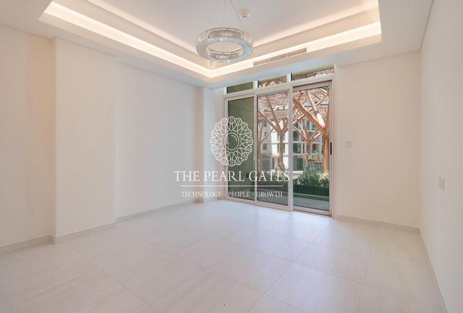 969298 - Property Image 2