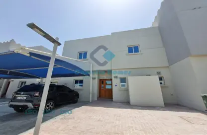 مجمع سكني - 5 غرف نوم - 6 حمامات للايجار في عين خالد - الدوحة