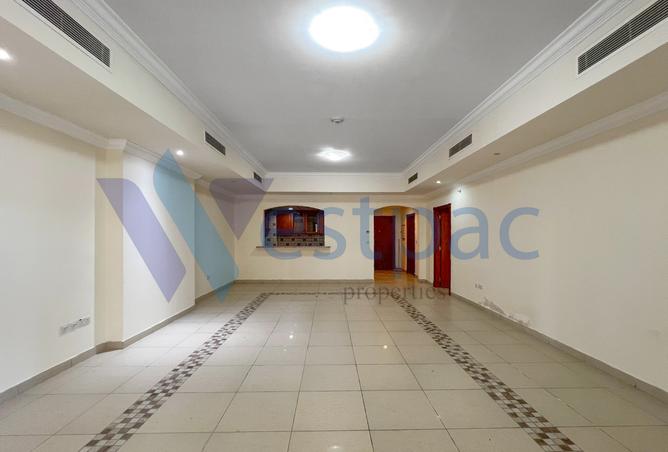 883577 - Property Image 3