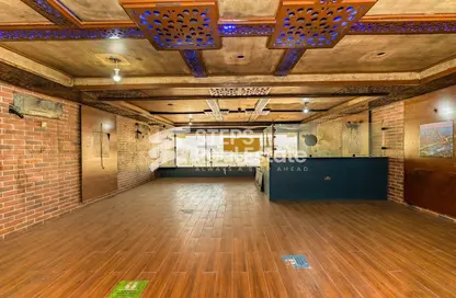 Shop - Studio - 1 Bathroom for rent in Al Tabari Street - Fereej Bin Omran - Doha