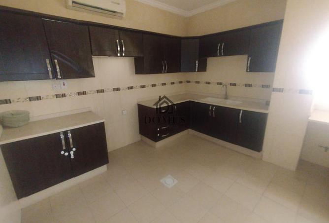 998170 - Property Image 3