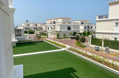 Villa - 6 Bedrooms - 7 Bathrooms for rent in Floresta Gardens - Floresta Gardens - The Pearl Island - Doha