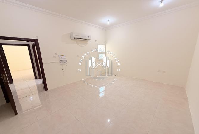 966865 - Property Image 2