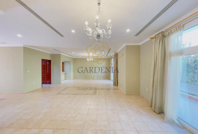 949985 - Property Image 3