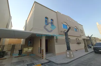 Villa - 4 Bedrooms - 4 Bathrooms for rent in New Salata - Salata - Doha