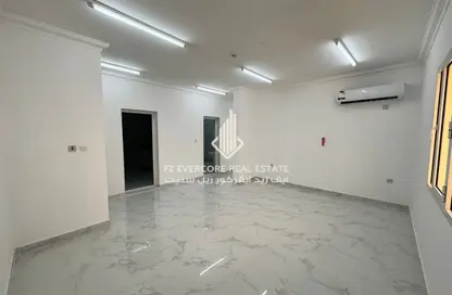 Apartment - 2 Bedrooms - 2 Bathrooms for rent in Down Town - Down Town - Al Khor