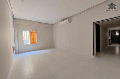 Apartment - 2 Bedrooms - 2 Bathrooms for rent in Al Sadd Road - Al Sadd - Doha
