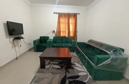 Apartment - 1 Bedroom - 1 Bathroom for rent in Banks street - Musheireb - Doha