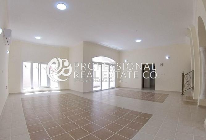 958090 - Property Main Image