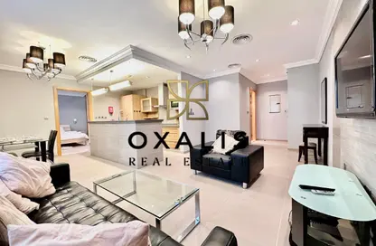Apartment - 1 Bedroom - 2 Bathrooms for rent in Al Sadd Road - Al Sadd - Doha