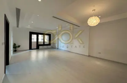 Apartment - 1 Bedroom - 2 Bathrooms for sale in East Porto Drive - Porto Arabia - The Pearl Island - Doha