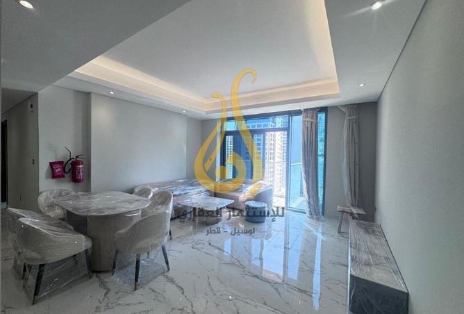 956067 - Property Image 3