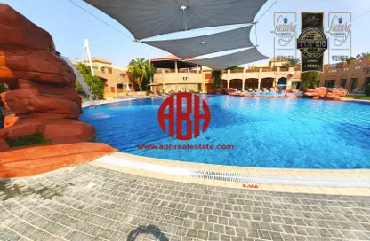 مجمع سكني - 4 غرف نوم - 5 حمامات للايجار في شارع النعيجة - غرب الهلال - الهلال - الدوحة